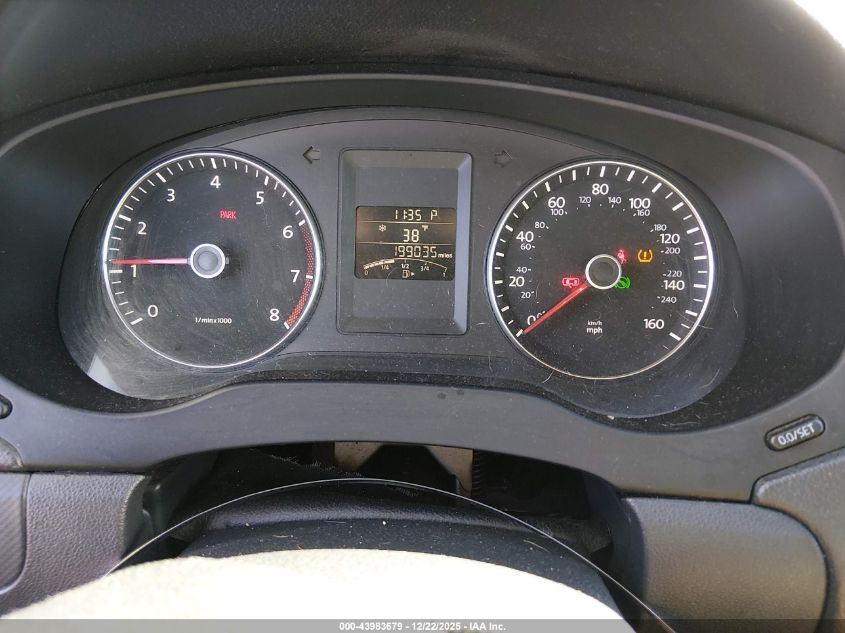 2014 Volkswagen Jetta 1.8T Se VIN: 3VWD17AJ2EM370124 Lot: 43983679