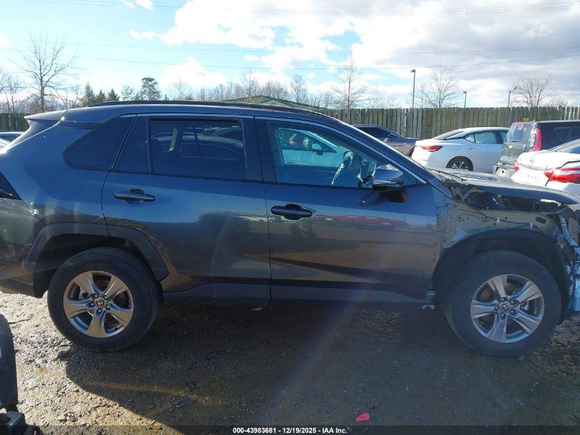 2025 Toyota Rav4 Xle VIN: 2T3W1RFV0SC310843 Lot: 43983681