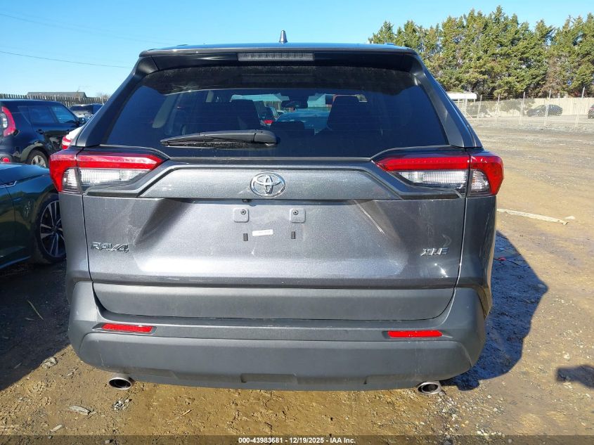 2025 Toyota Rav4 Xle VIN: 2T3W1RFV0SC310843 Lot: 43983681