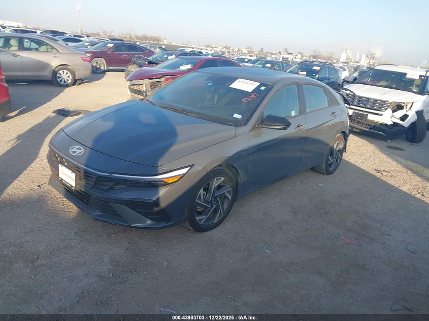 2025 Hyundai Elantra Sel Sport
