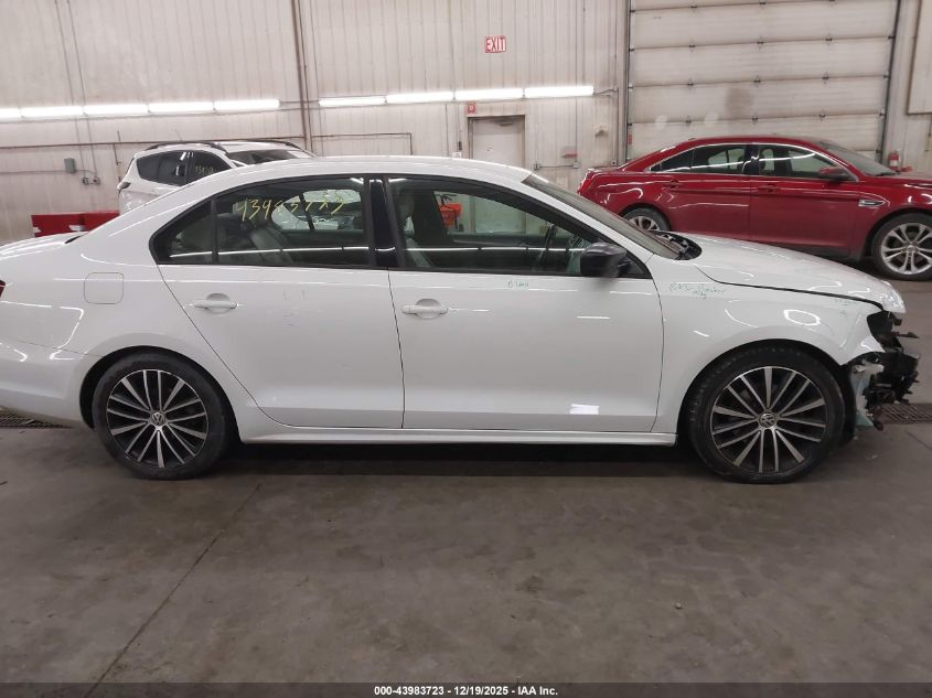 2016 Volkswagen Jetta 1.8T Sport VIN: 3VWD17AJ4GM268777 Lot: 43983723
