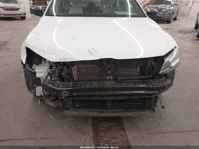 2016 Volkswagen Jetta 1.8T Sport VIN: 3VWD17AJ4GM268777 Lot: 43983723