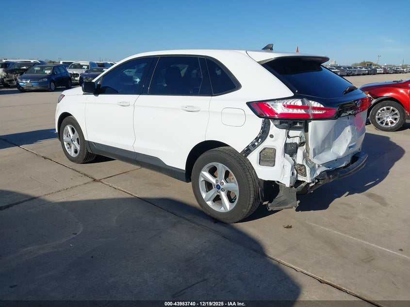 2021 Ford Edge Se