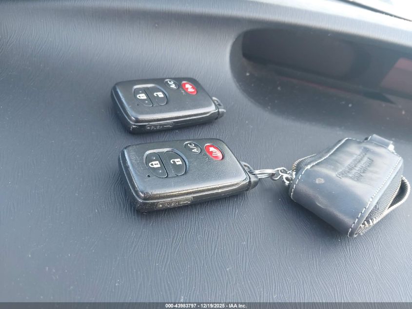 2013 Toyota Prius Plug-In VIN: JTDKN3DP2D3042774 Lot: 43983797