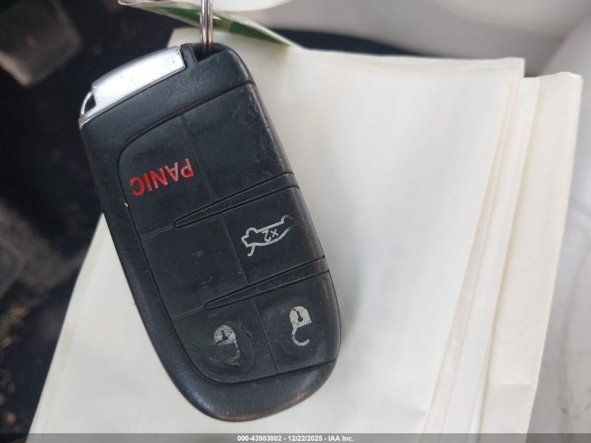 2016 Chrysler 200 Limited Platinum VIN: 1C3CCCAB4GN195852 Lot: 43983802