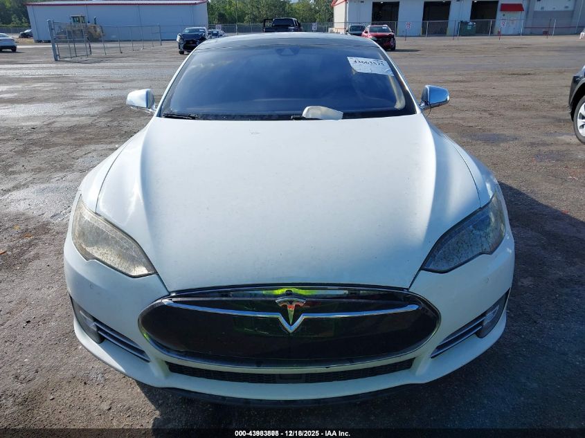 2014 Tesla Model S P85 VIN: 5YJSA1H10EFP65226 Lot: 43983808