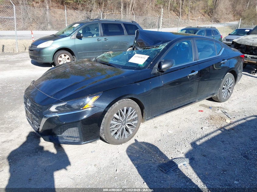 2025 Nissan Altima Sv Fwd