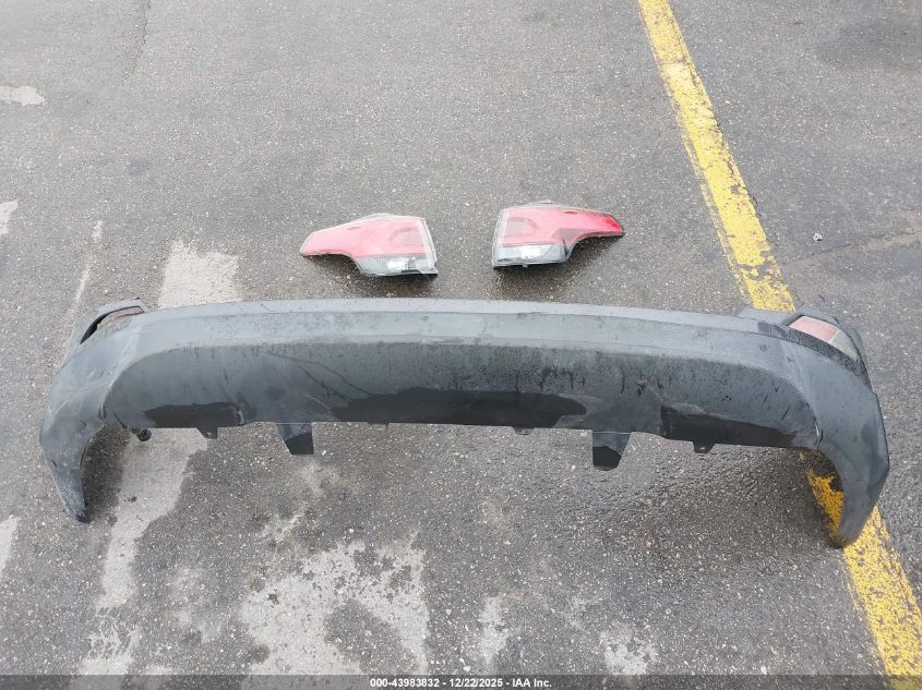 2016 Toyota Rav4 Le VIN: JTMBFREV7GJ071975 Lot: 43983832