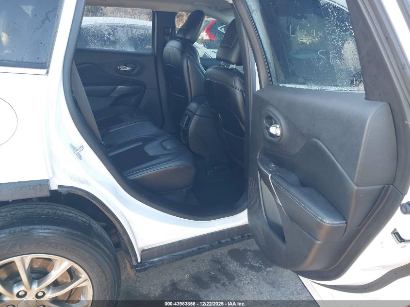 2019 Jeep Cherokee Latitude Plus 4X4 VIN: 1C4PJMLX8KD359880 Lot: 43983858