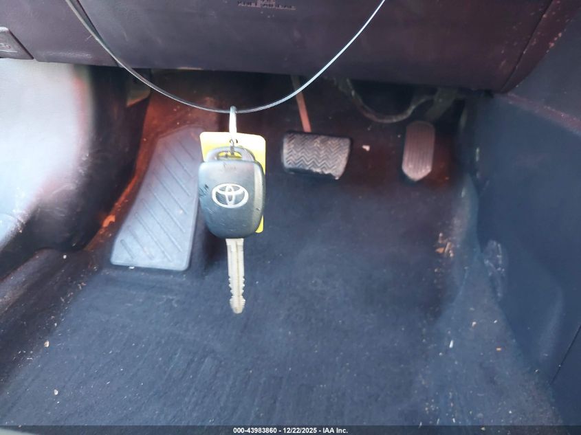 2017 Toyota Corolla Le VIN: 2T1BURHE5HC766602 Lot: 43983860