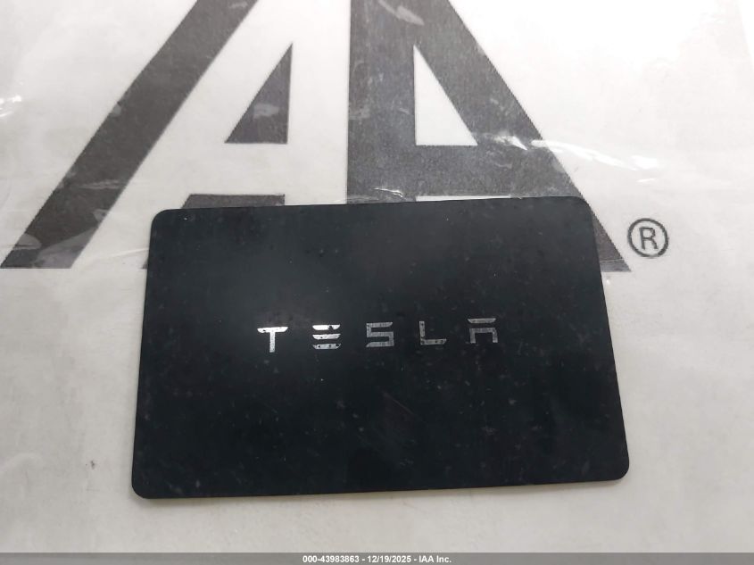 2022 Tesla Model Y Long Range Dual Motor All-Wheel Drive VIN: 7SAYGAEE6NF457237 Lot: 43983863