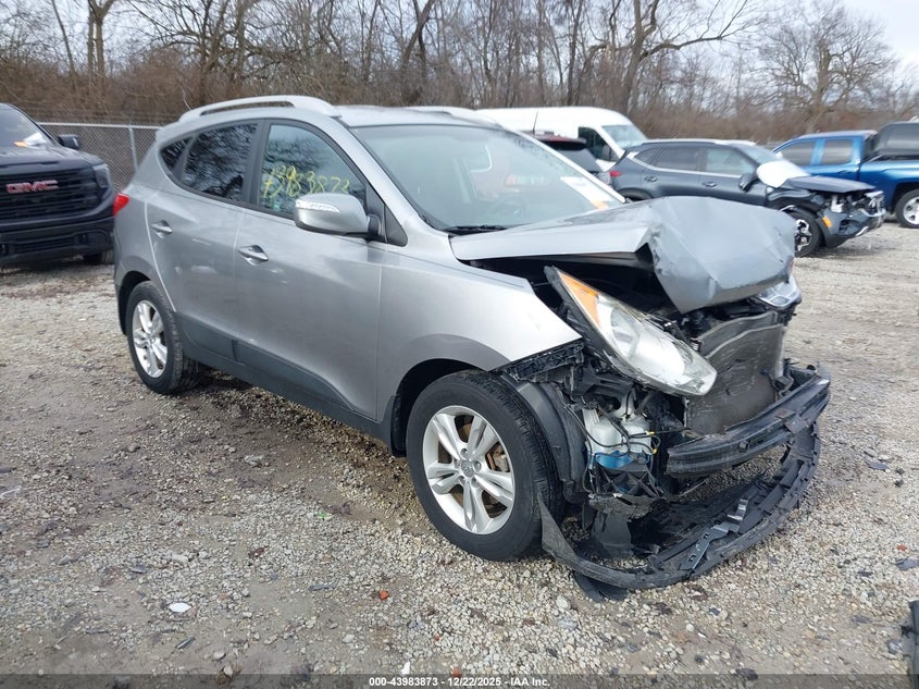 KM8JU3AC8DU611049 2013 Hyundai Tucson Gls auction photo 1