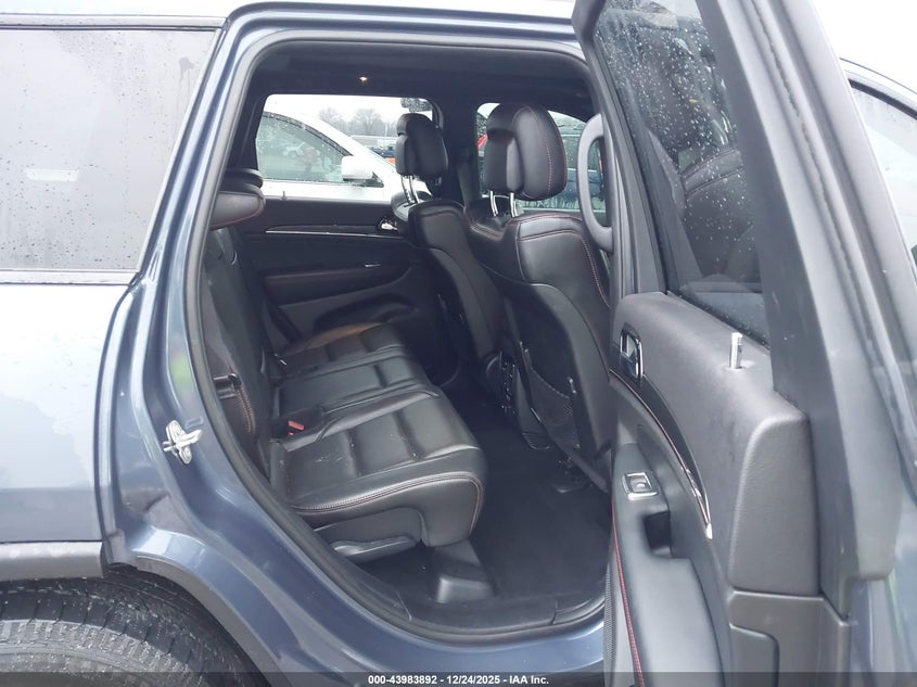 VIN 1C4RJFLG7KC695871 2019 JEEP GRAND CHEROKEE TRAILHAWK 4X4