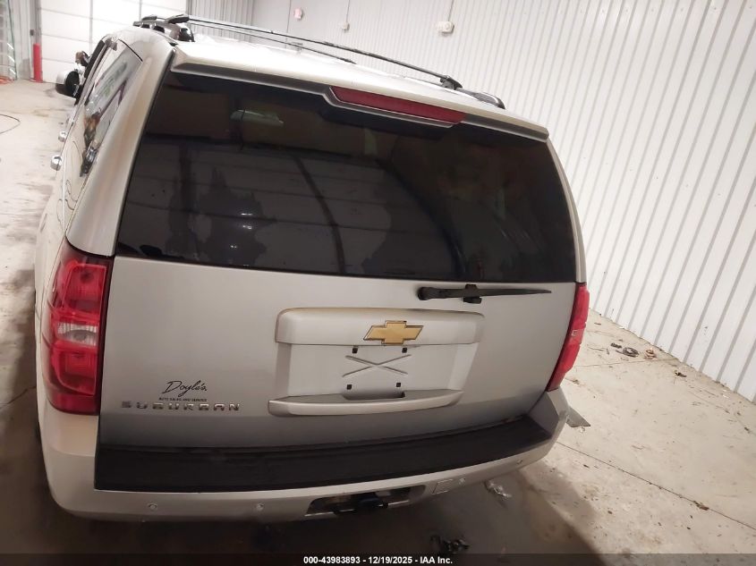 2013 Chevrolet Suburban 1500 Lt VIN: 1GNSKJE79DR158098 Lot: 43983893