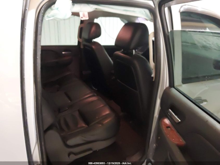 2013 Chevrolet Suburban 1500 Lt VIN: 1GNSKJE79DR158098 Lot: 43983893