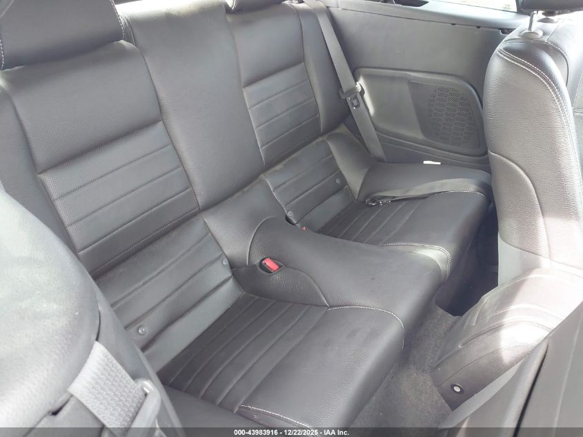 2011 Ford Mustang V6 Premium VIN: 1ZVBP8EM6B5119611 Lot: 43983916