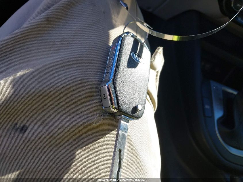 2019 Kia Forte Lxs VIN: 3KPF24AD0KE083985 Lot: 43983918