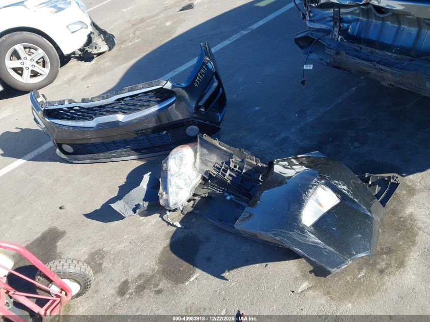 2019 Kia Forte Lxs VIN: 3KPF24AD0KE083985 Lot: 43983918