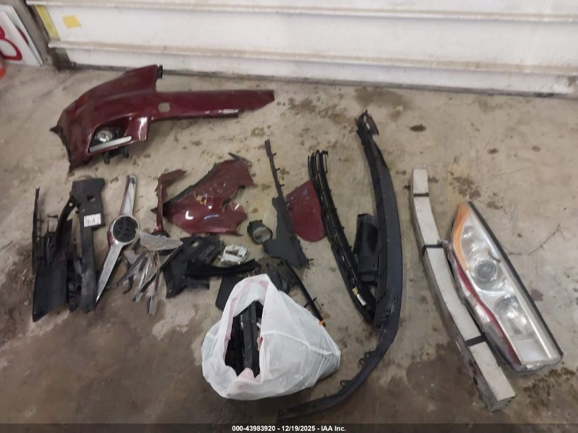 2015 Toyota Highlander Le V6 VIN: 5TDBKRFH2FS122966 Lot: 43983920