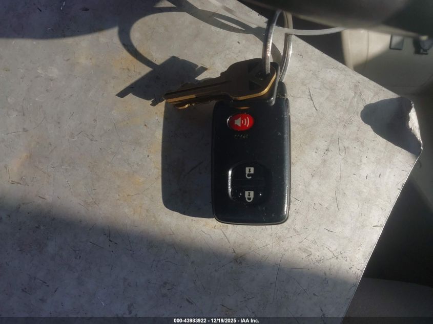 2011 Toyota Prius Two VIN: JTDKN3DU4B1478640 Lot: 43983922