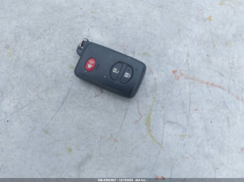 2013 Toyota Prius Three VIN: JTDKN3DU4D5614034 Lot: 43983927