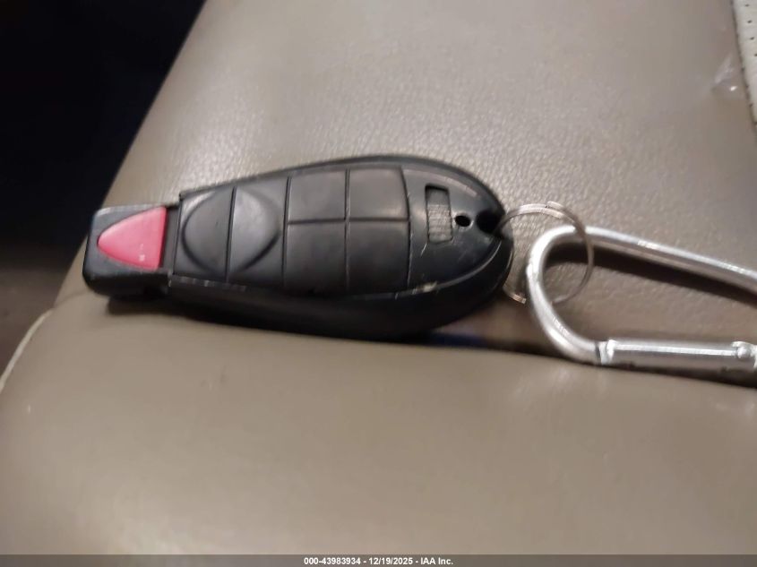 2011 Volkswagen Routan Se VIN: 2V4RW3DG7BR740433 Lot: 43983934