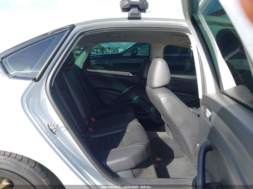 2015 Volkswagen Passat 1.8T Se VIN: 1VWBT7A37FC079298 Lot: 43983972