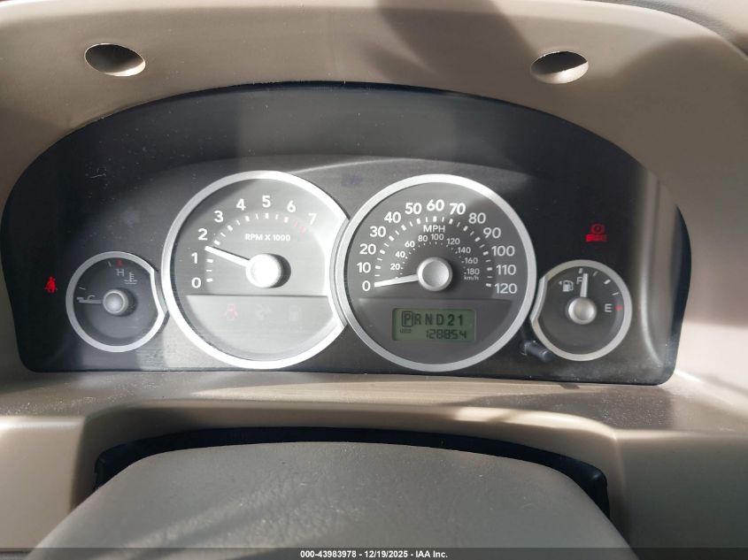 2005 Mercury Mariner Luxury/Premier VIN: 4M2YU56195DJ15050 Lot: 43983978