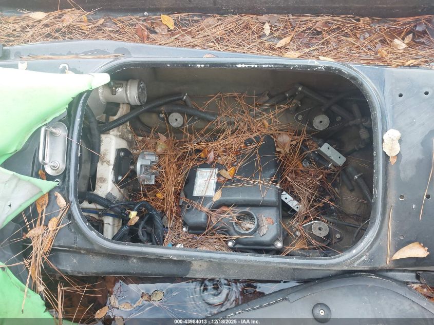 2014 Kawasaki Stx Stx 15F VIN: KAW10372H314 Lot: 43984013