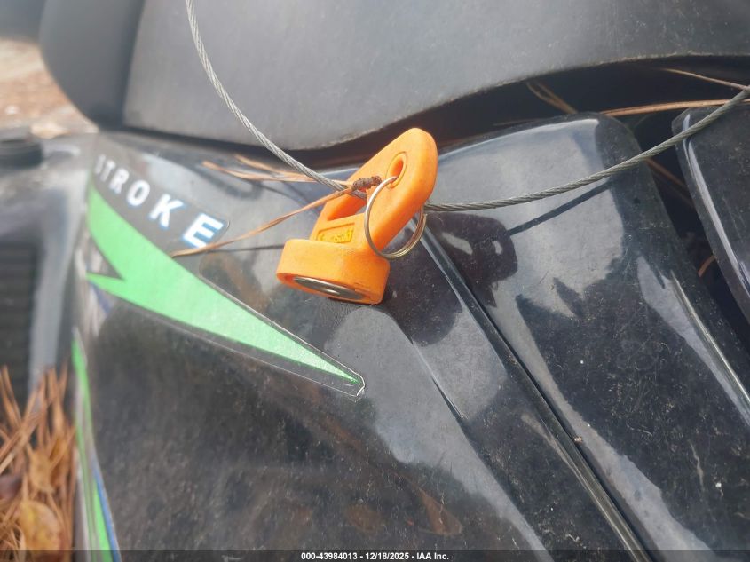 2014 Kawasaki Stx Stx 15F VIN: KAW10372H314 Lot: 43984013