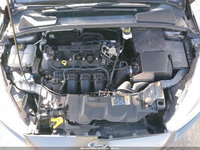 2018 Ford Focus Se VIN: 1FADP3F2XJL239102 Lot: 43984058