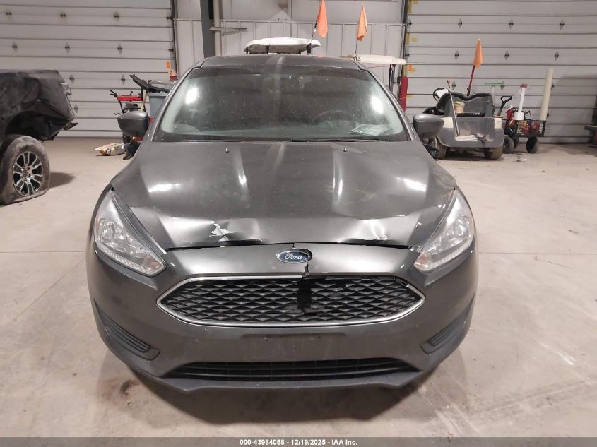 2018 Ford Focus Se VIN: 1FADP3F2XJL239102 Lot: 43984058