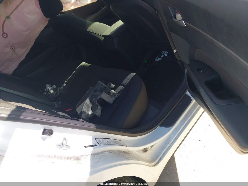 2019 Hyundai Elantra Sel VIN: 5NPD84LF2KH470439 Lot: 43984060