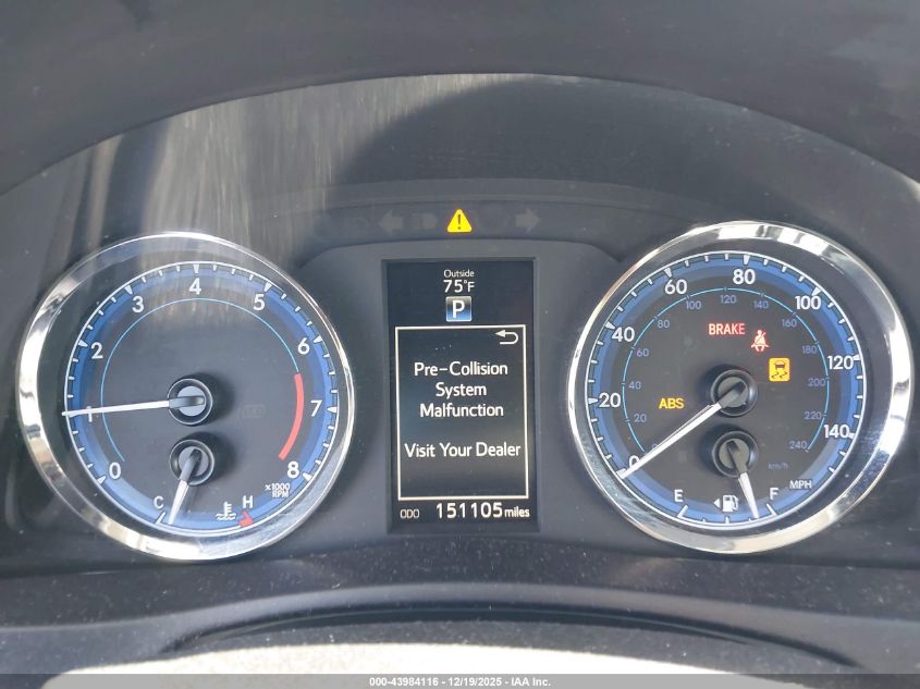 2018 Toyota Corolla Se VIN: 5YFBURHE2JP754820 Lot: 43984116