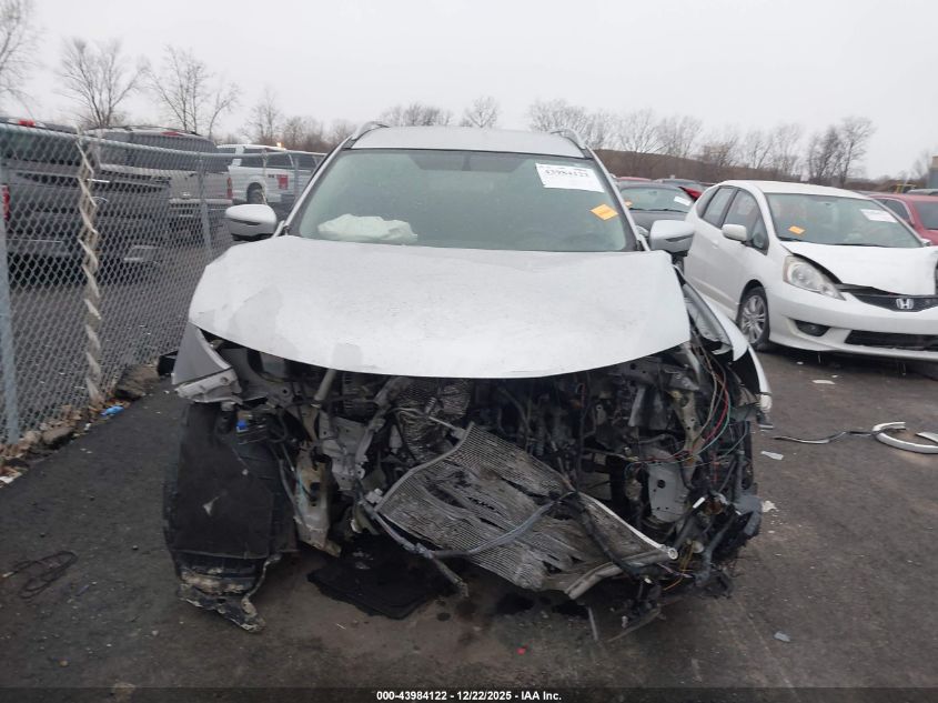 2018 Nissan Rogue Sv VIN: 5N1AT2MV5JC723741 Lot: 43984122