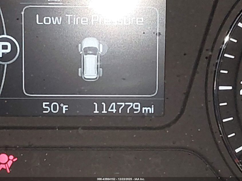 2016 Kia Sorento 2.0T Ex VIN: 5XYPHDA15GG017029 Lot: 43984152