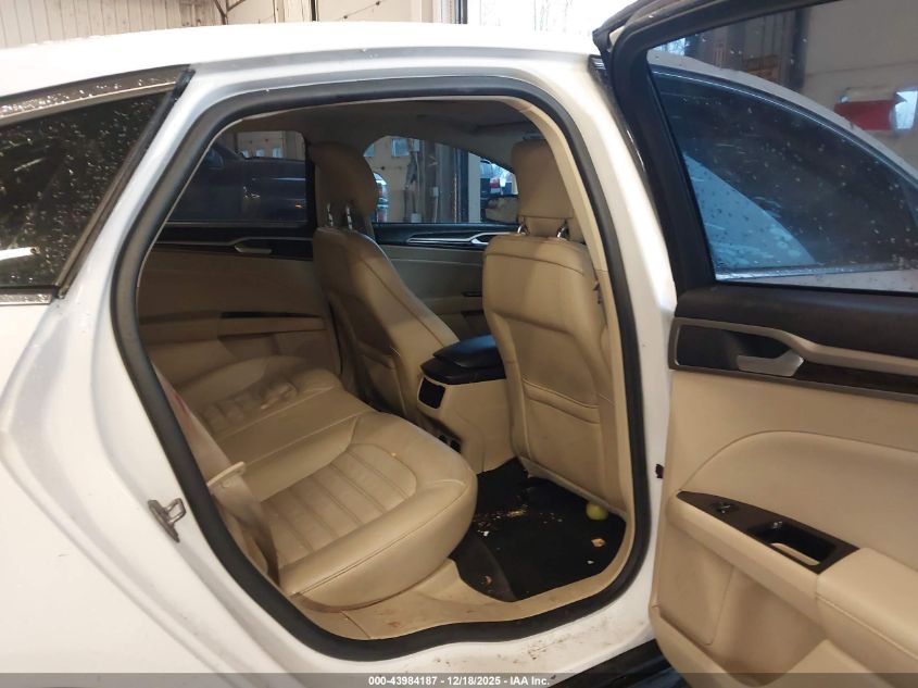 2013 Ford Fusion Energi Se Luxury VIN: 3FA6P0PU6DR386689 Lot: 43984187