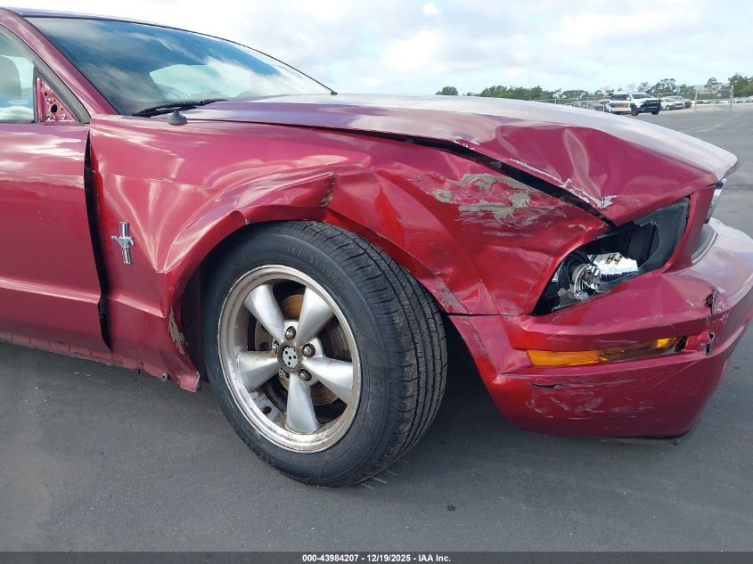 2007 Ford Mustang V6 Deluxe/V6 Premium VIN: 1ZVFT80N175261420 Lot: 43984207