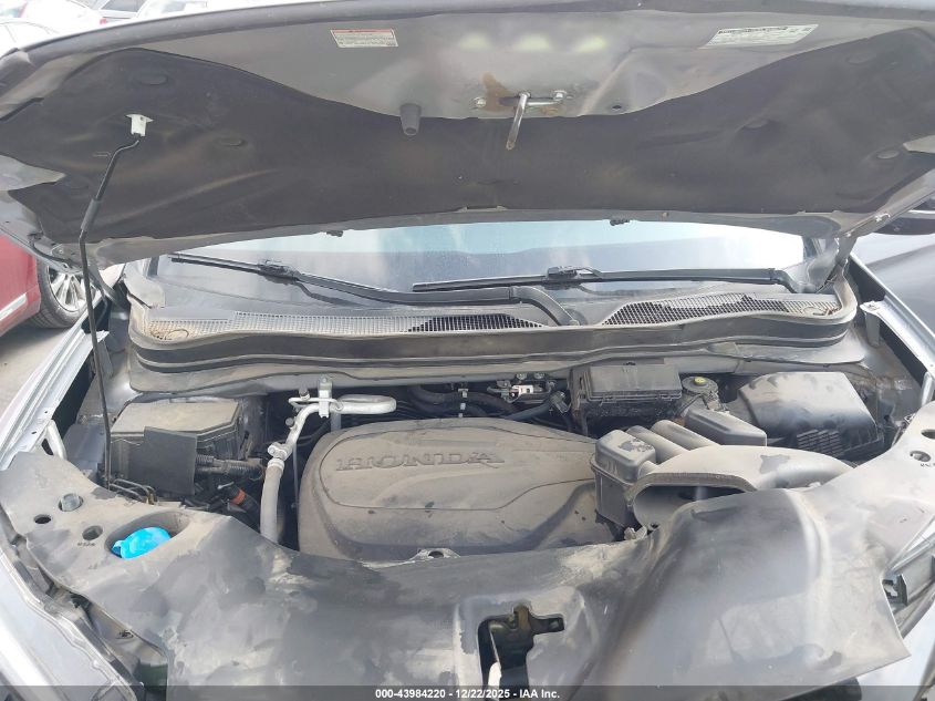 2022 Honda Pilot Awd Trailsport VIN: 5FNYF6H82NB067710 Lot: 43984220