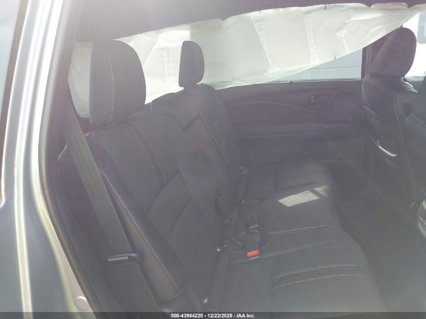 2022 Honda Pilot Awd Trailsport VIN: 5FNYF6H82NB067710 Lot: 43984220