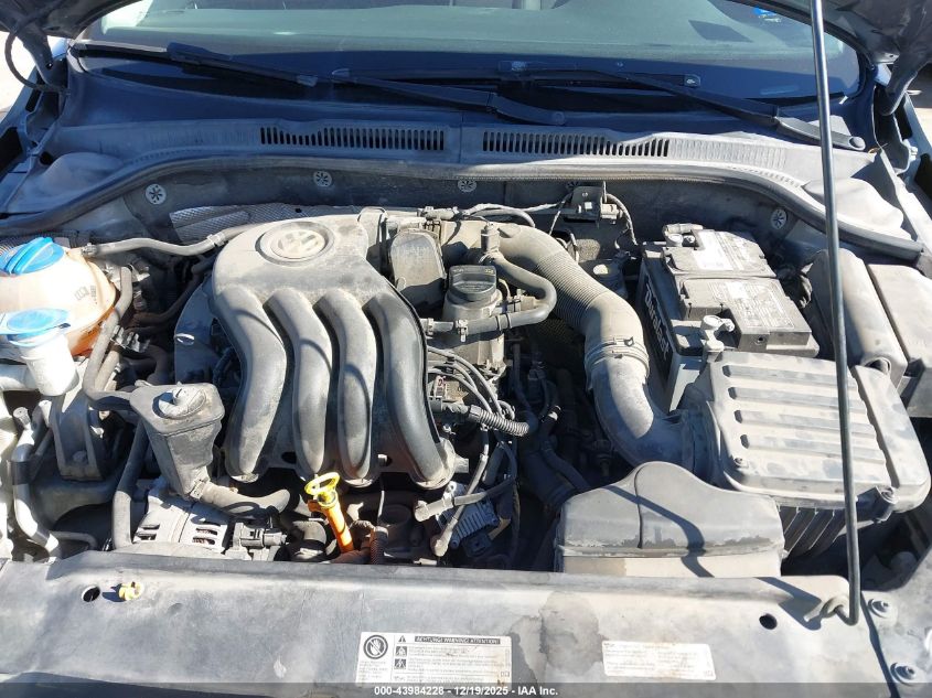 2015 Volkswagen Jetta 2.0L S VIN: 3VW2K7AJ4FM322825 Lot: 43984228