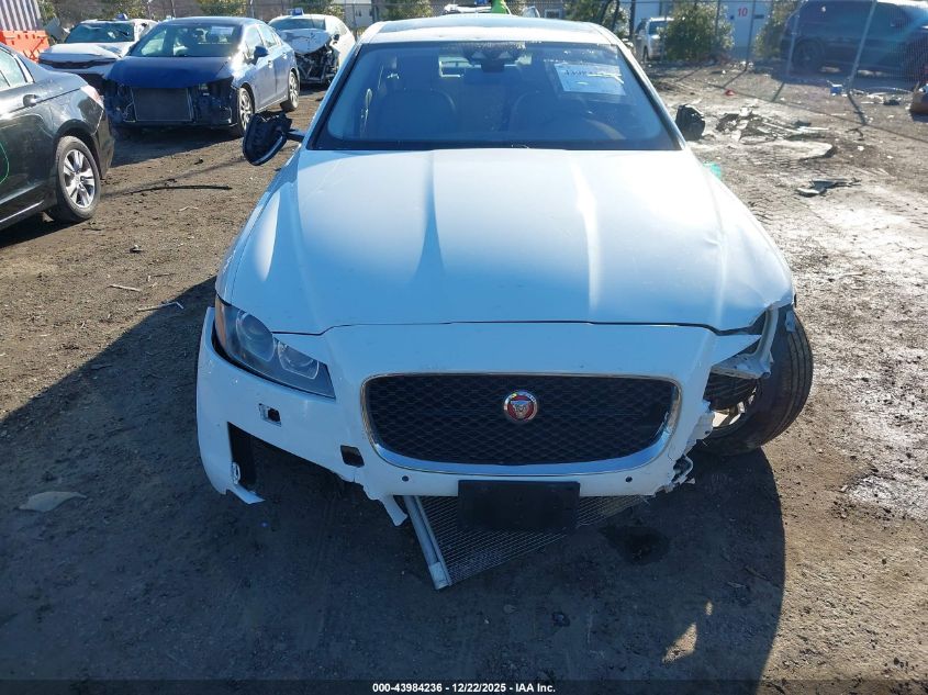 2016 Jaguar Xf 35T Prestige VIN: SAJBK4BV4GCY20630 Lot: 43984236