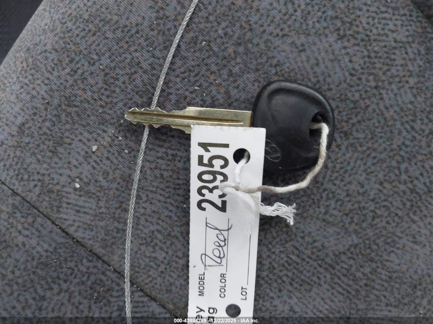 2003 Hyundai Elantra Gls/Gt VIN: KMHDN45D53U488635 Lot: 43984259