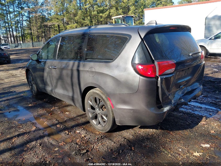 2020 Chrysler Pacifica Limited
