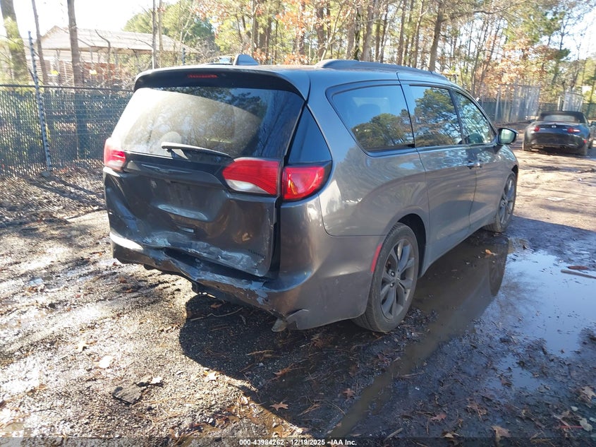 2020 Chrysler Pacifica Limited