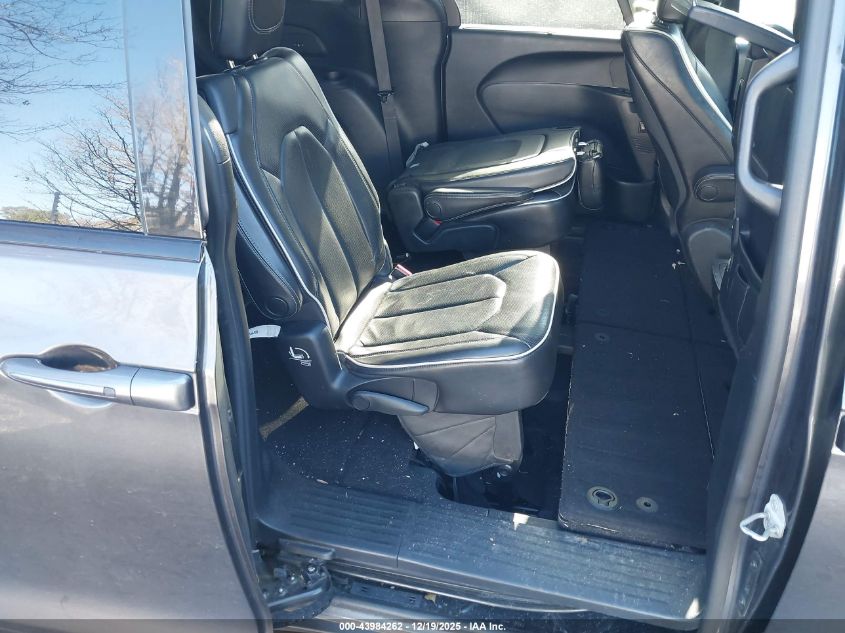 2020 Chrysler Pacifica Limited VIN: 2C4RC1GGXLR109244 Lot: 43984262