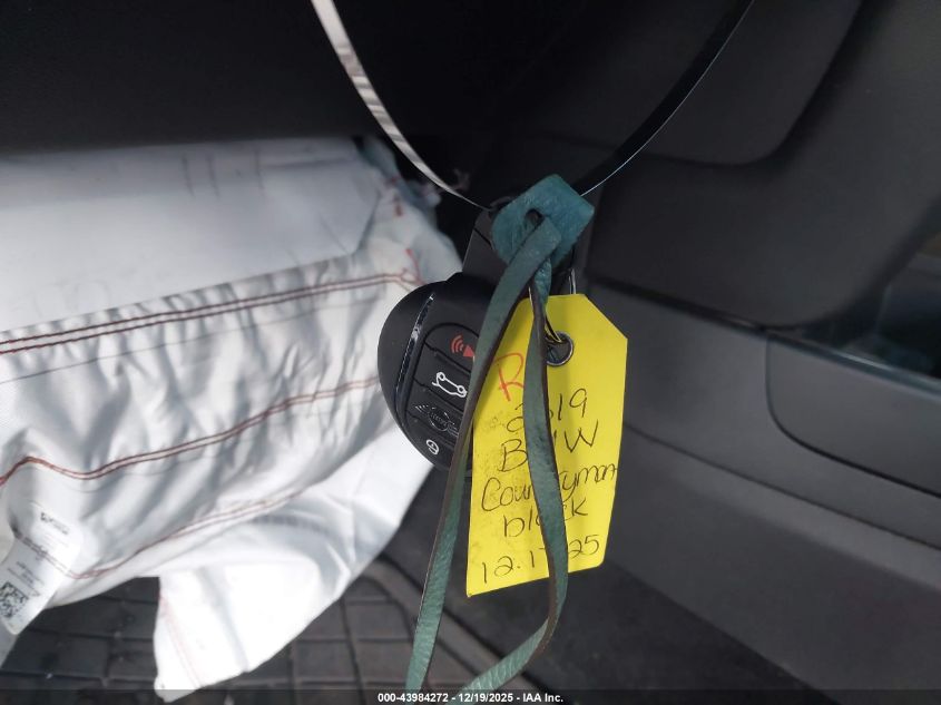 2019 Mini Countryman Cooper S VIN: WMZYT5C54K3E70180 Lot: 43984272