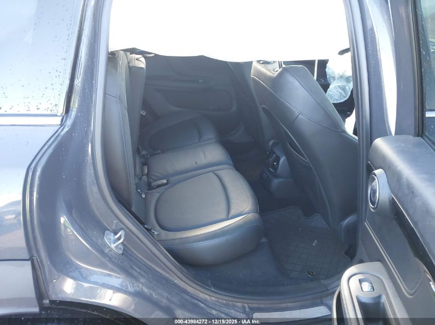 2019 Mini Countryman Cooper S VIN: WMZYT5C54K3E70180 Lot: 43984272