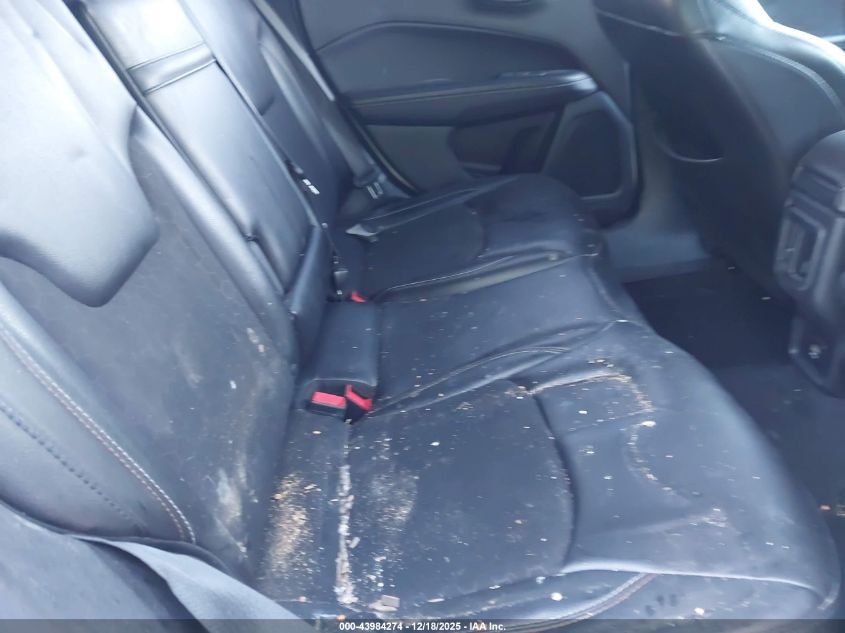 2018 Jeep Compass Latitude 4X4 VIN: 3C4NJDBB8JT349761 Lot: 43984274