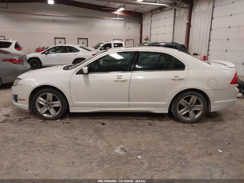 2011 Ford Fusion Sport VIN: 3FAHP0KC1BR112806 Lot: 43984283